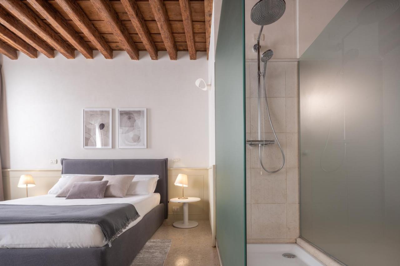 Apartment Lion Palace - San Marco R&r *