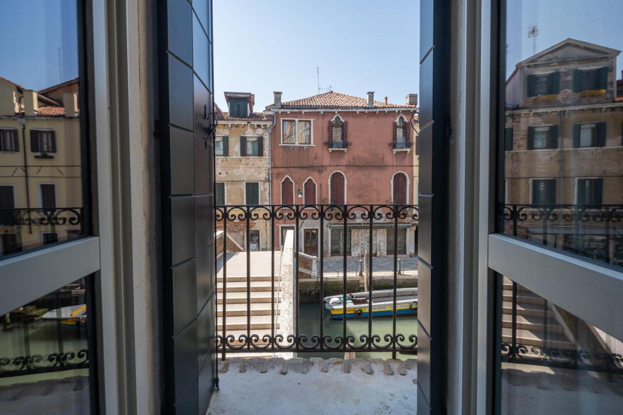 Apartment Lion Palace - San Marco R&r Venice