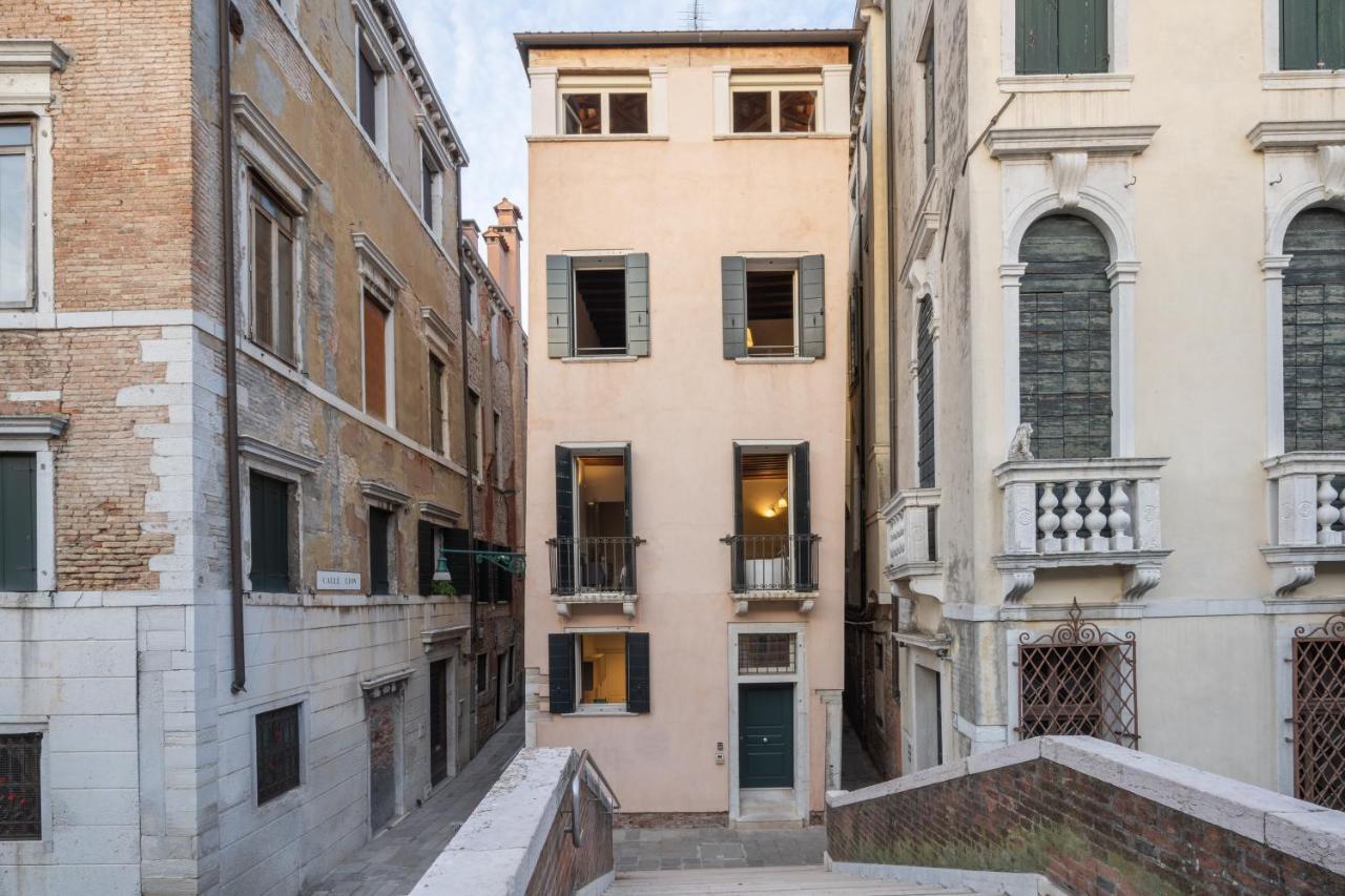 Lion Palace - San Marco R&r Apartment