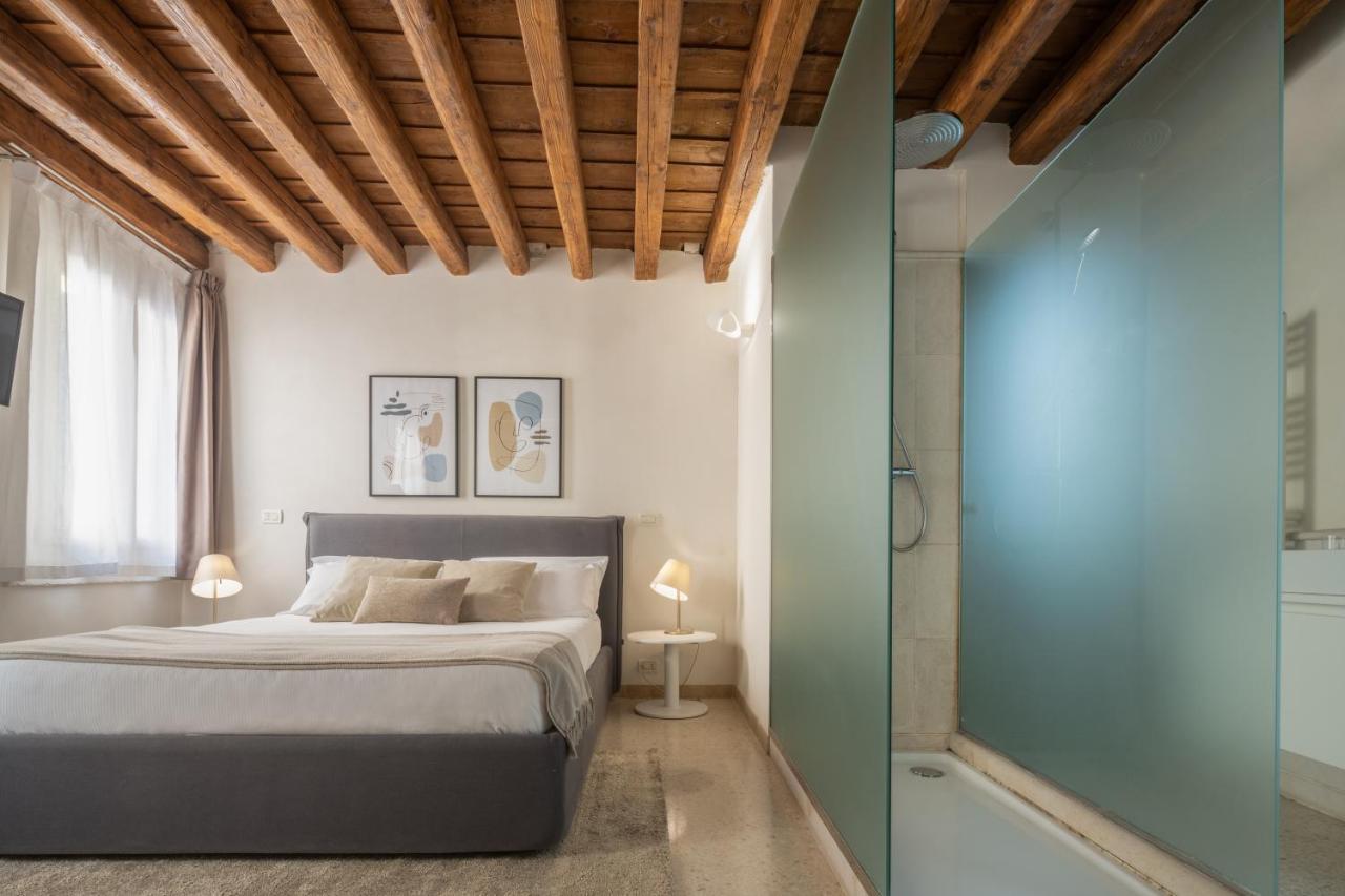 Apartment Lion Palace - San Marco R&r *