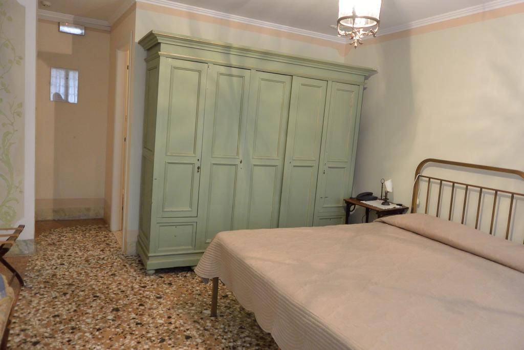 Hotel Seguso 2*