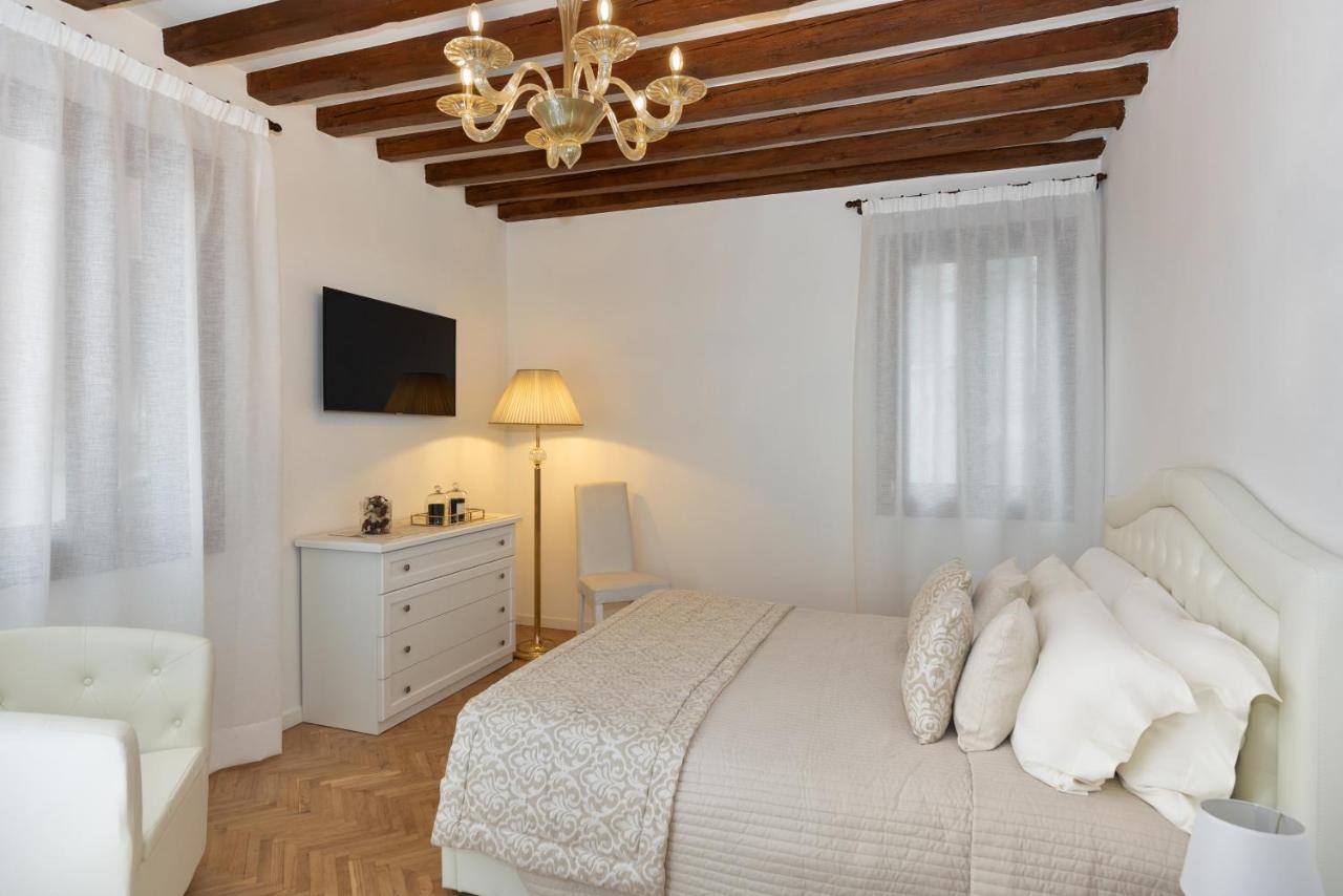 Apartment Casanova Fenice - Canal View