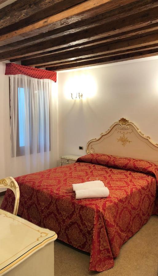 Leonardo Hotel