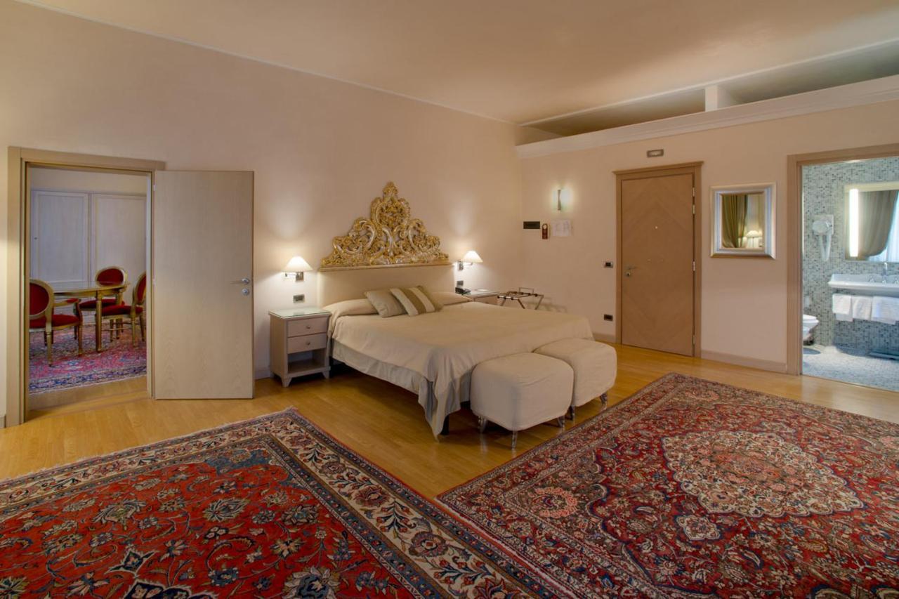 Liassidi Palace Hotel Veneza