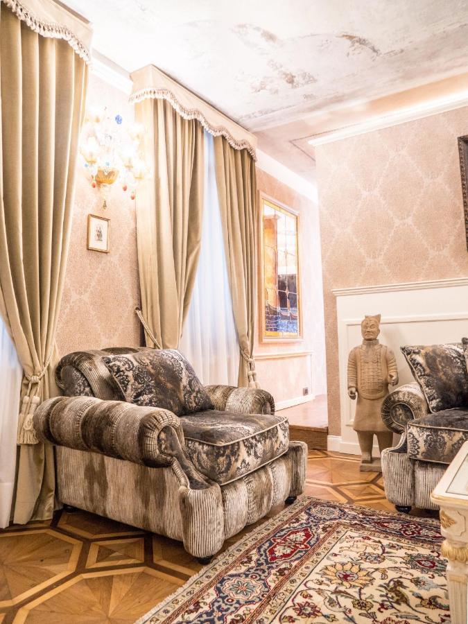 Ego' Boutique - The Silk Road 4*