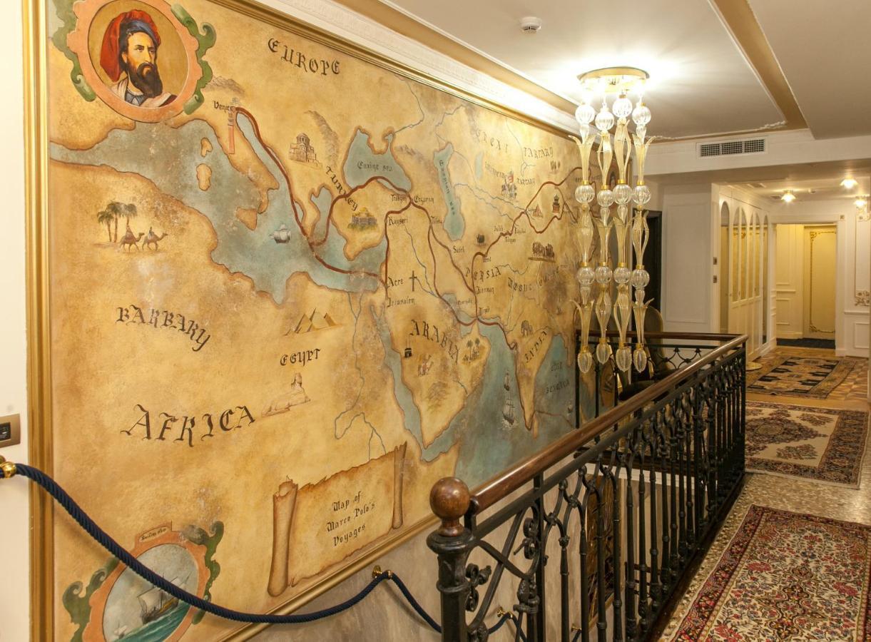 Ego' Boutique - The Silk Road 4* Venice