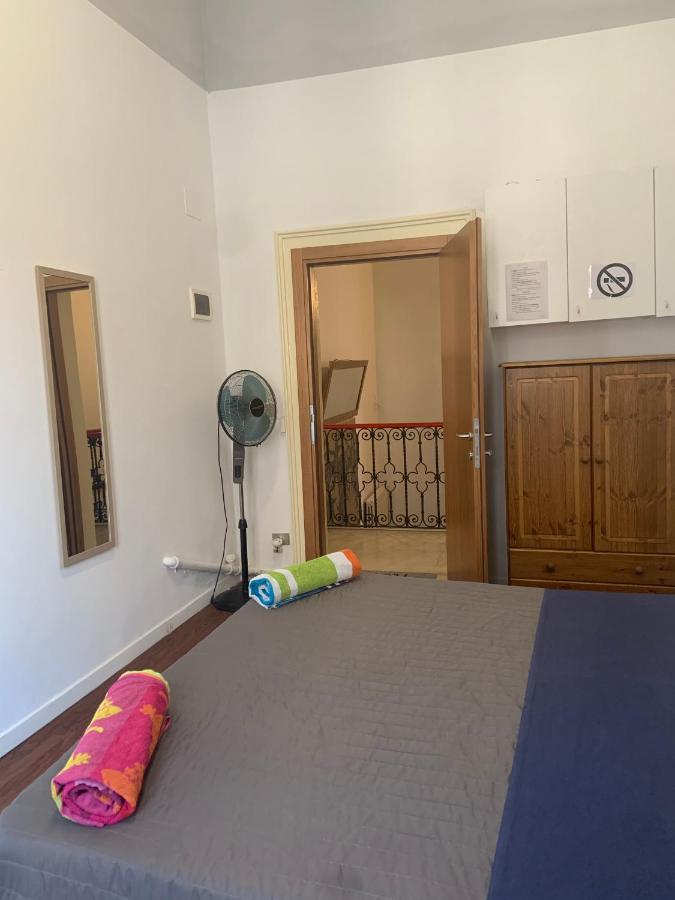 Archie's House Albergue
