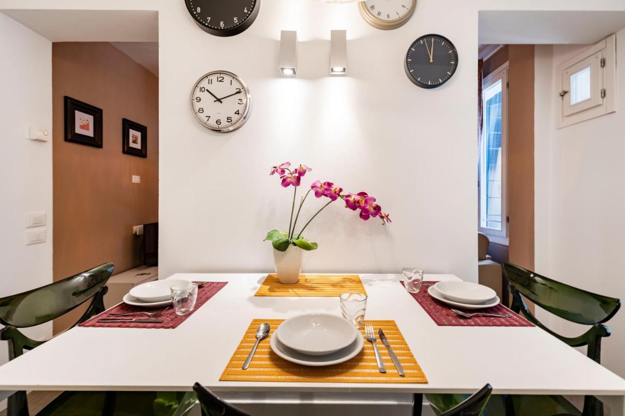 Cipriani Frari Canal View Apartment
