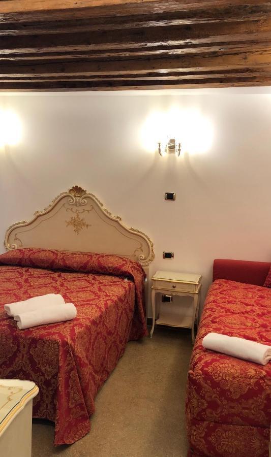 Leonardo Hotel