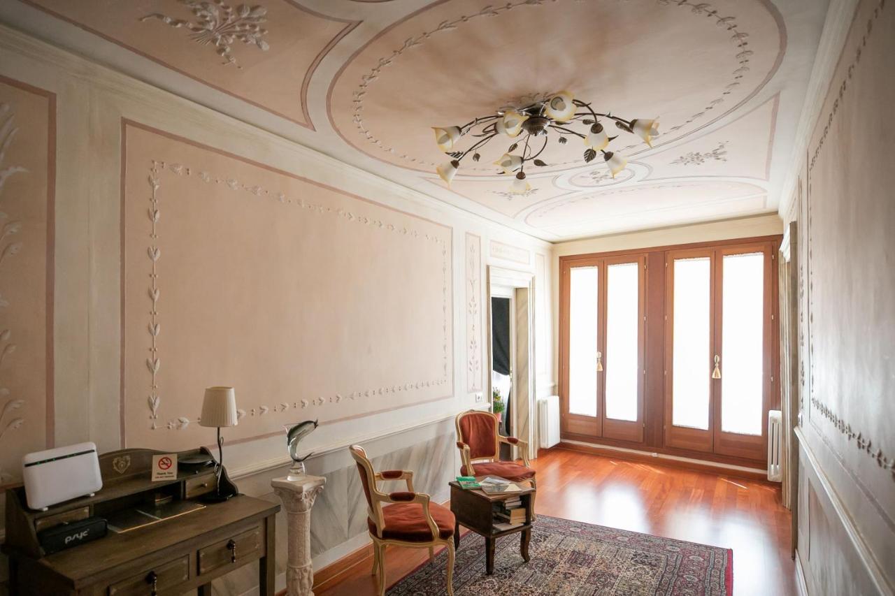 Hidden Gem In Guest house Venice