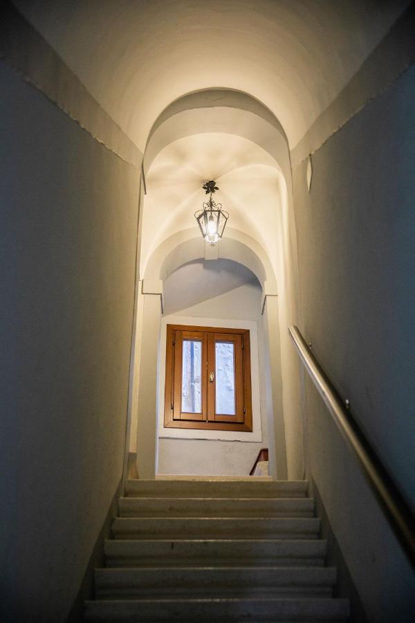 Guest house Hidden Gem In *