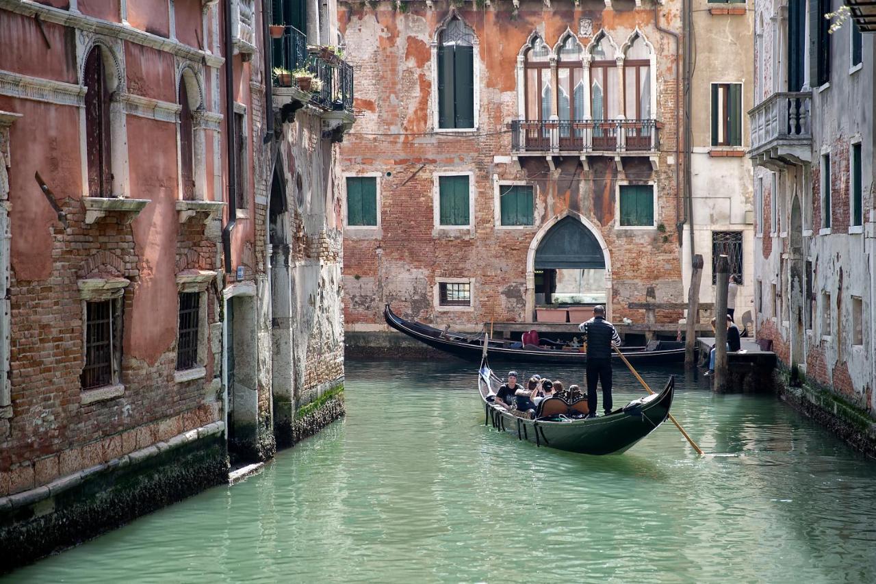 Apartment Italiahaus - Ca' Olivo Loft With Canal View In Rialto Venice