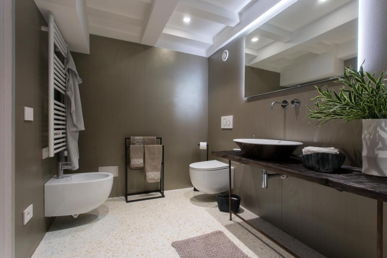 Apartment Italiahaus - Ca' Olivo Loft With Canal View In Rialto