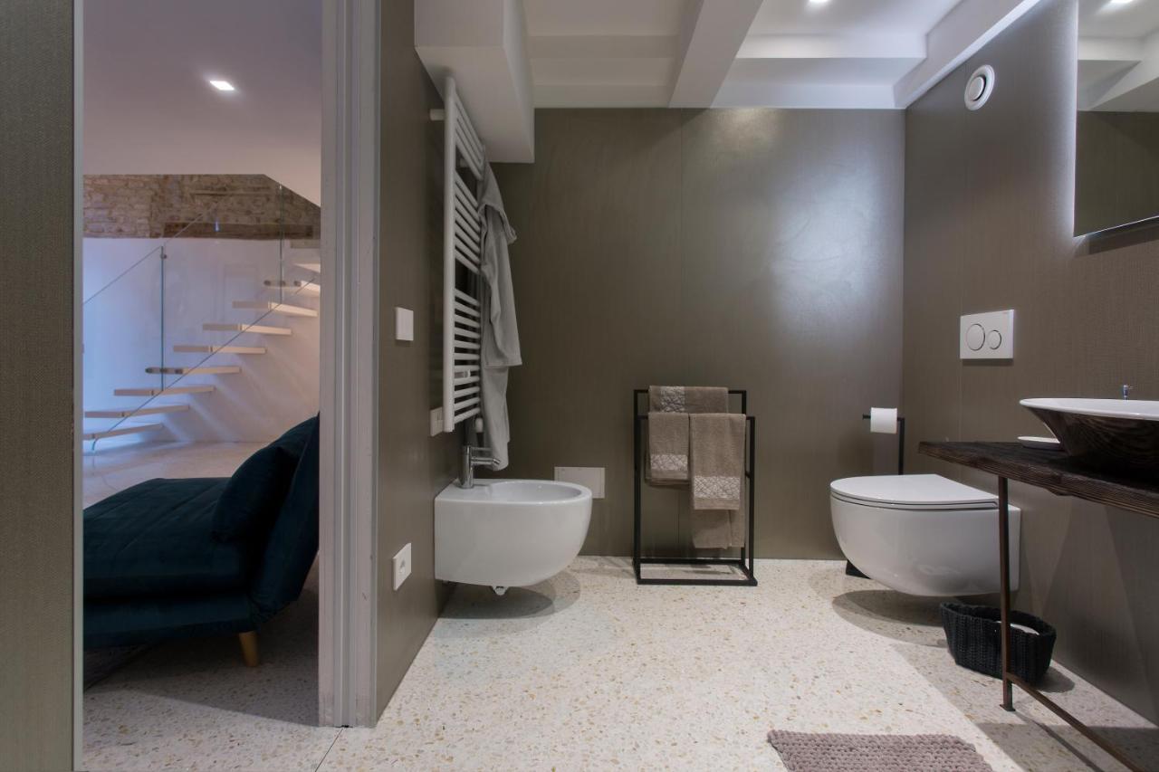Italiahaus - Ca' Olivo Loft With Canal View In Rialto * Venice