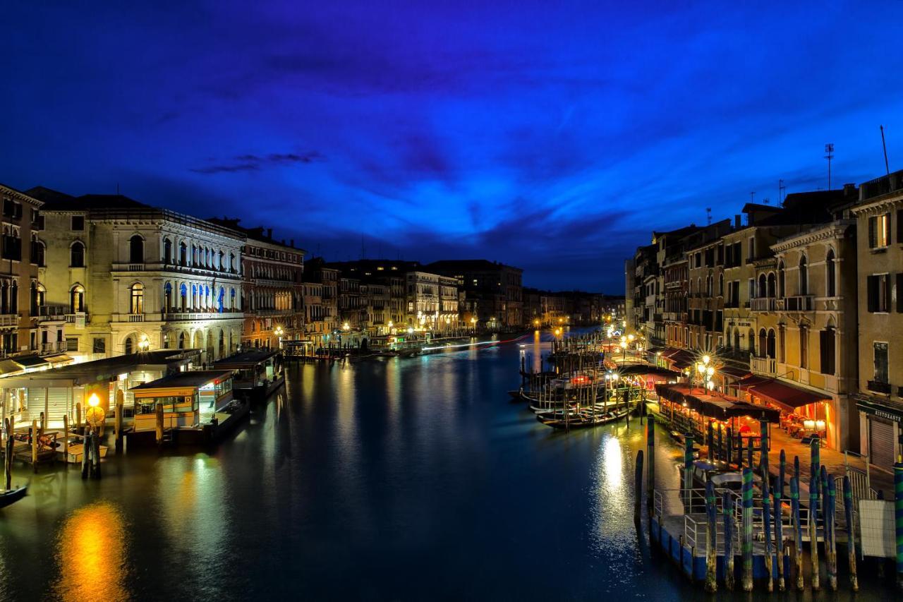 Apartment Italiahaus - Ca' Olivo Loft With Canal View In Rialto *