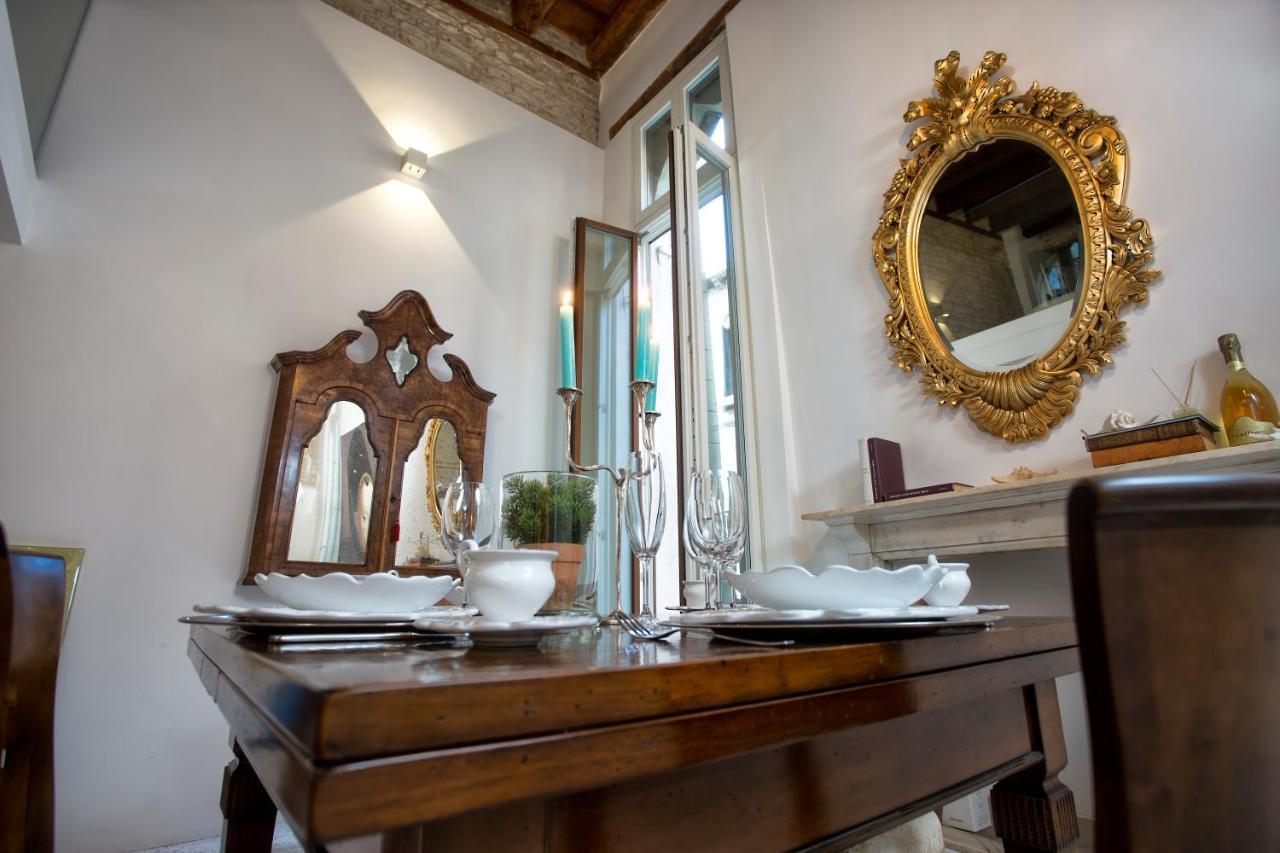 Apartment Italiahaus - Ca' Olivo Loft With Canal View In Rialto Venice