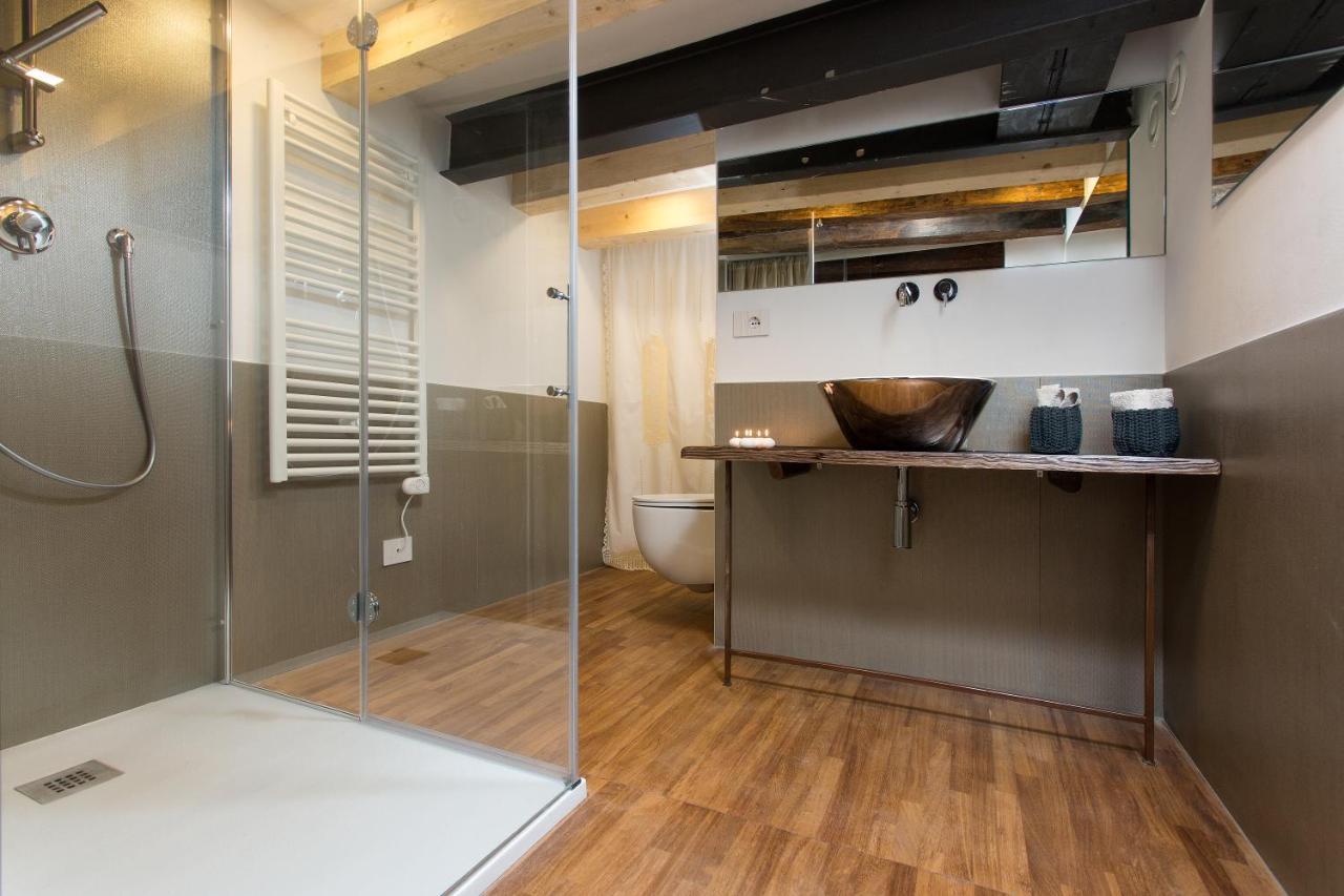 Apartment Italiahaus - Ca' Olivo Loft With Canal View In Rialto