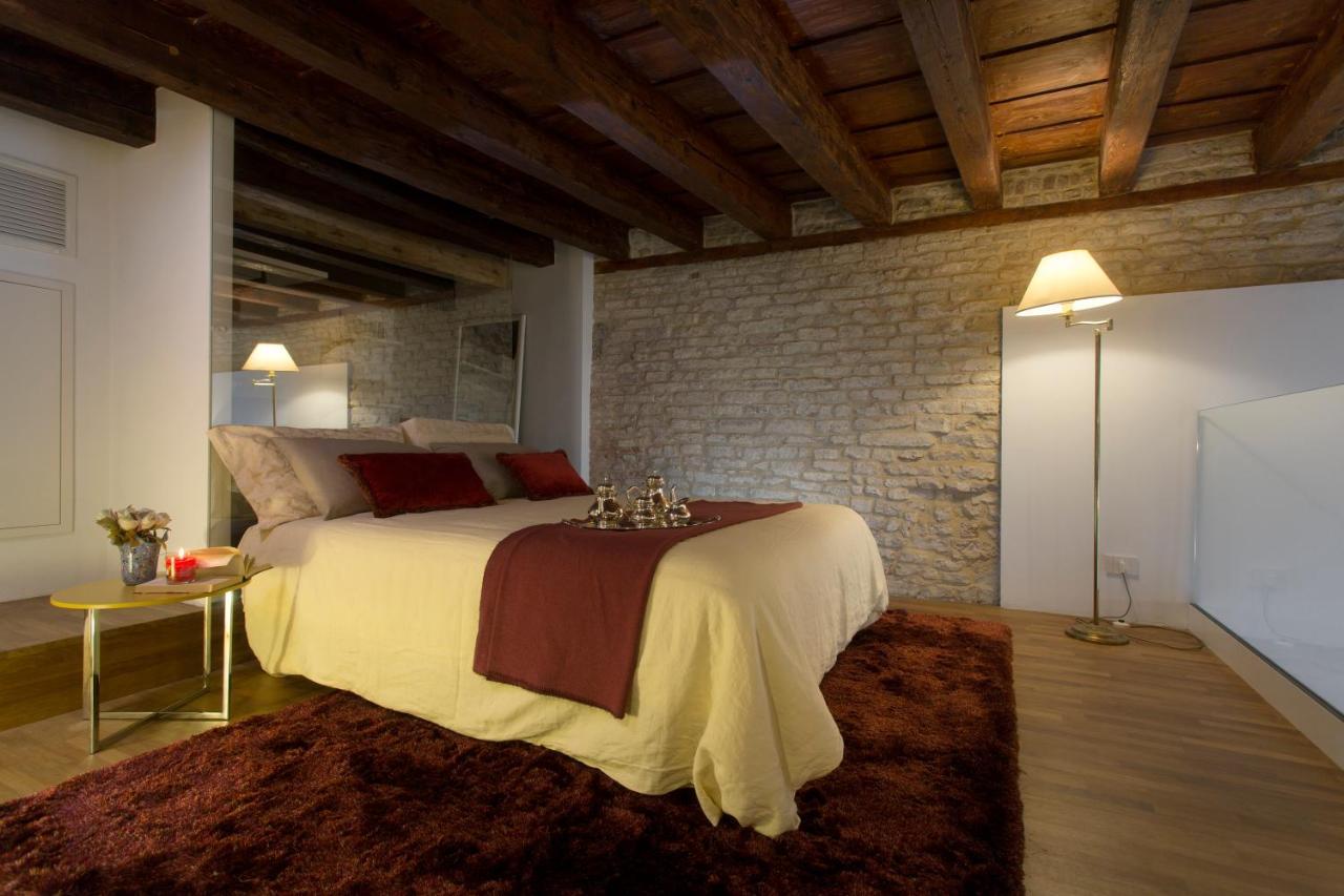 Apartment Italiahaus - Ca' Olivo Loft With Canal View In Rialto