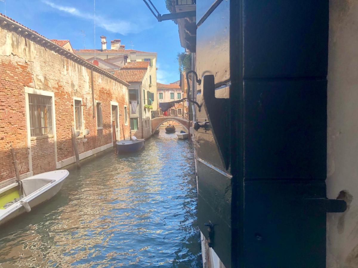 Magno Luxury Canal View * Venice