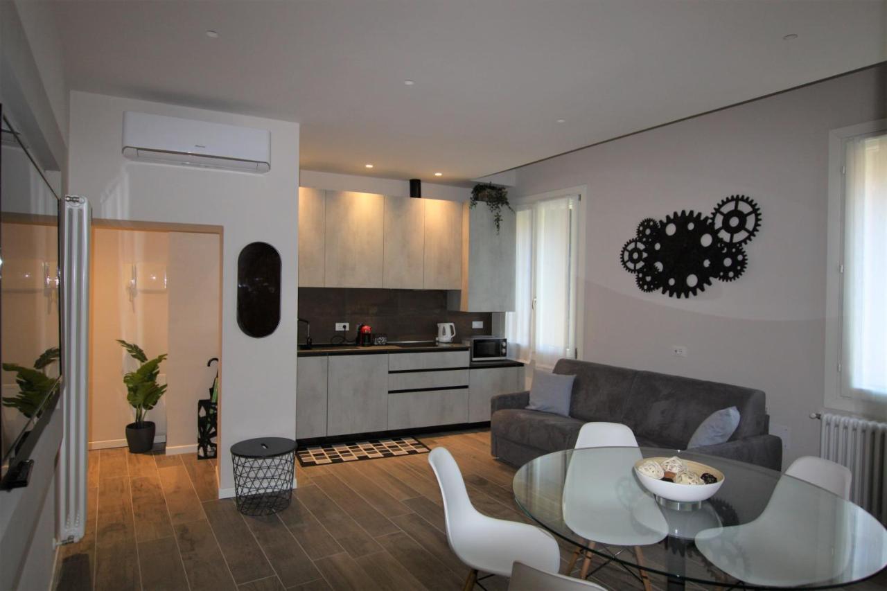 Magno Luxury Canal View *