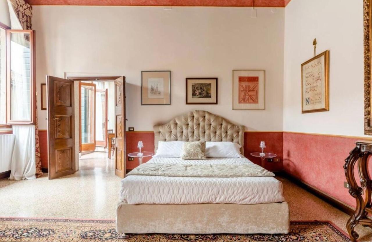 Apartamento La Fenice Veneza