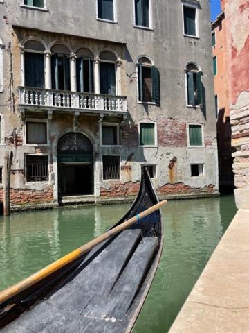Appartamento San Marco With Canal View