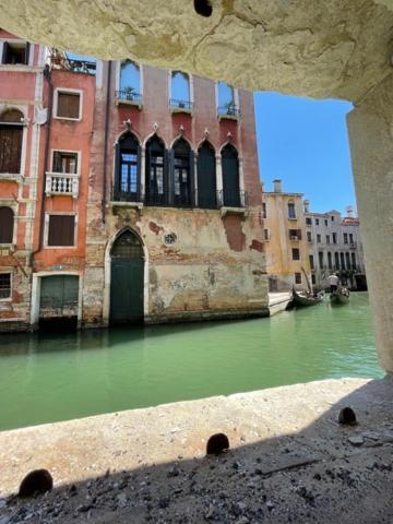 San Marco With Canal View Appartamento
