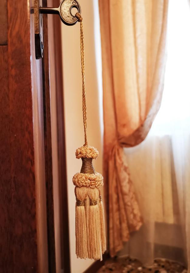 Ca' Letizia Authentic Classic In In Typical Venetian Style Apartment *