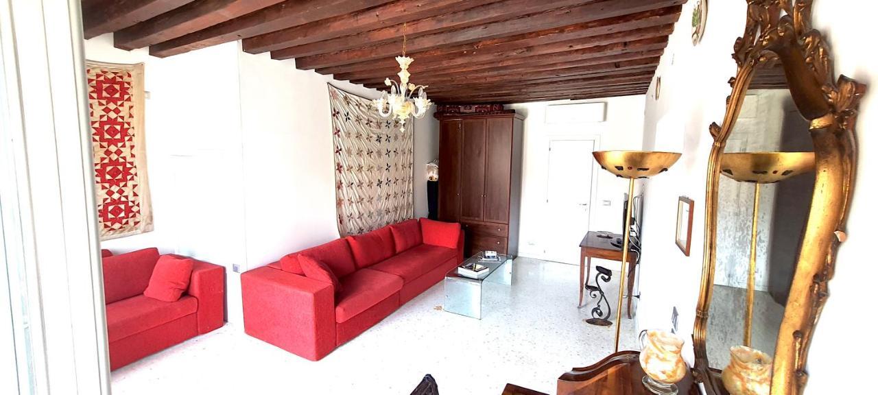 Elisabeth Waterfront Apartment