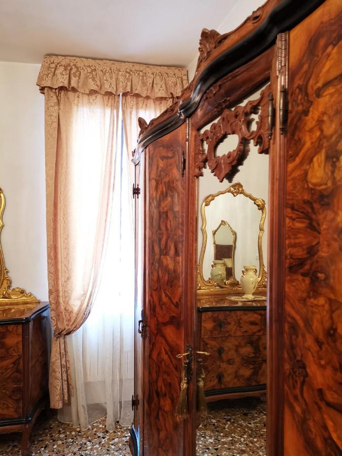 Apartment Ca' Letizia Authentic Classic In In Typical Venetian Style Venice