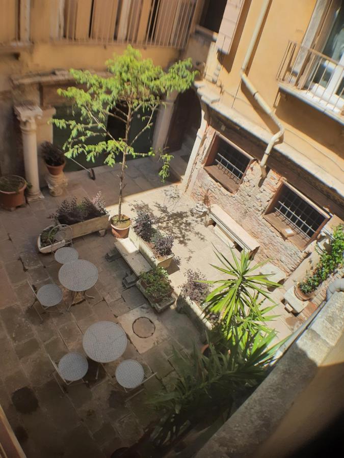 My Rialto Palace Guest house