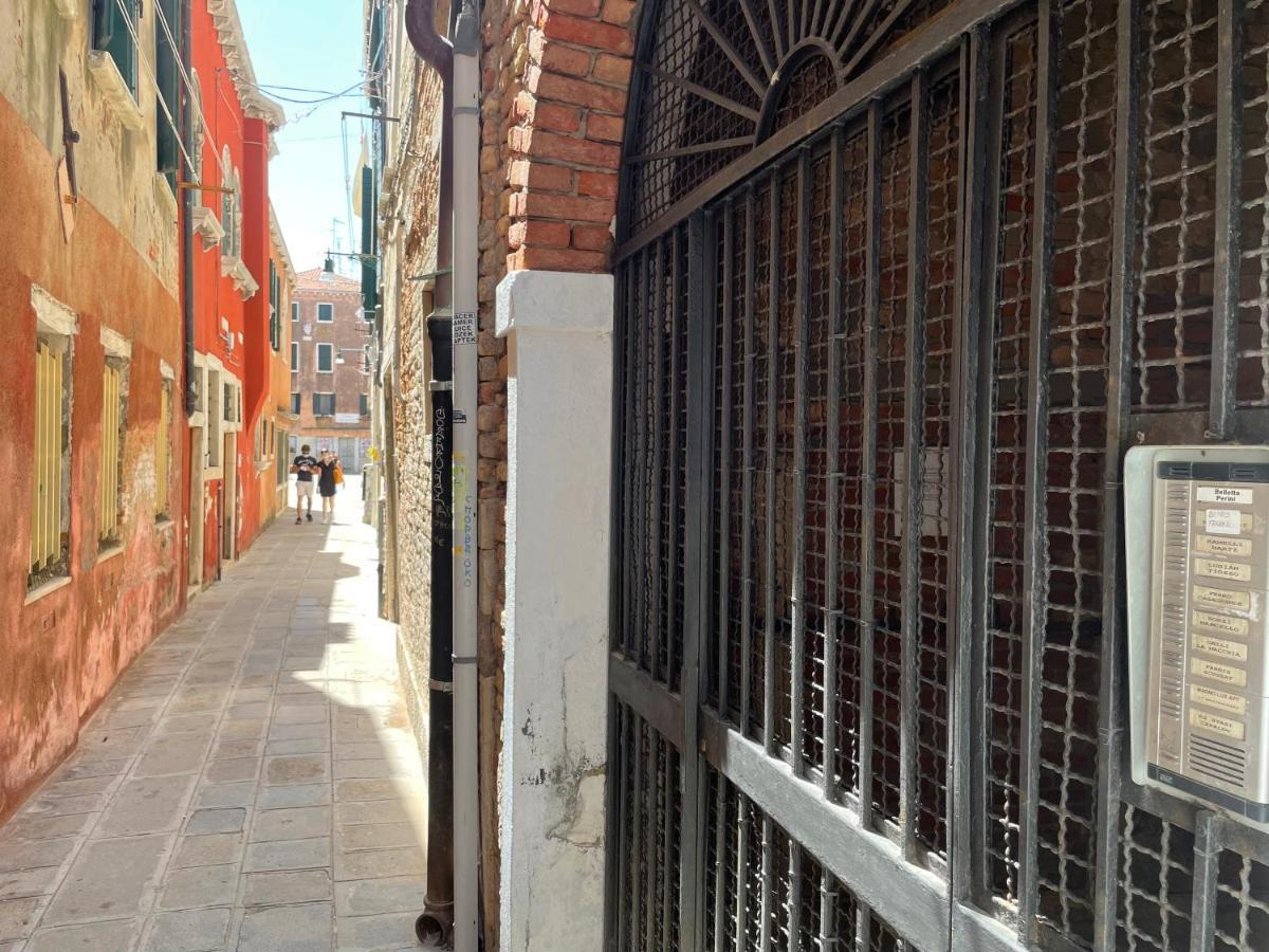Magno Luxury Canal View * Venice