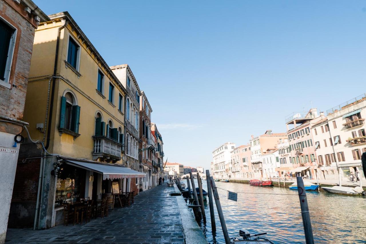 Palazzo Veneziano Direct At The Canal With Roof Terrace Casa de férias Veneza