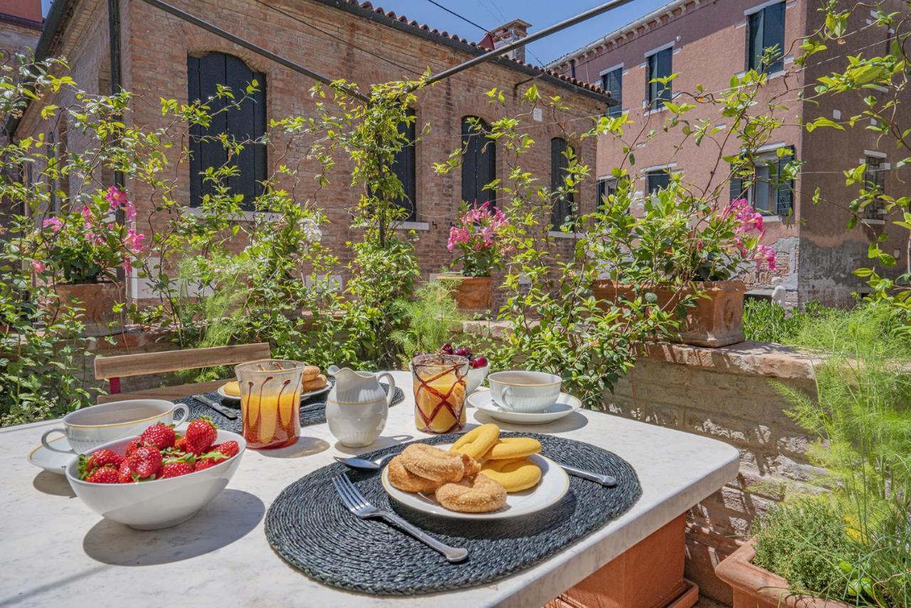 Ca' Minore Secret Garden Apartment Venice