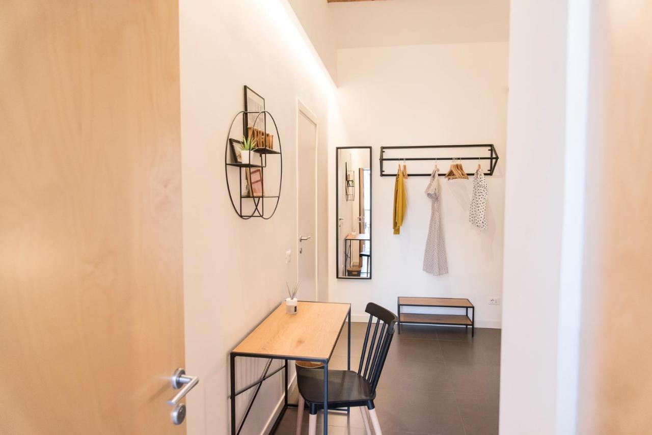 Hinc Domus - Historical Center Guest house