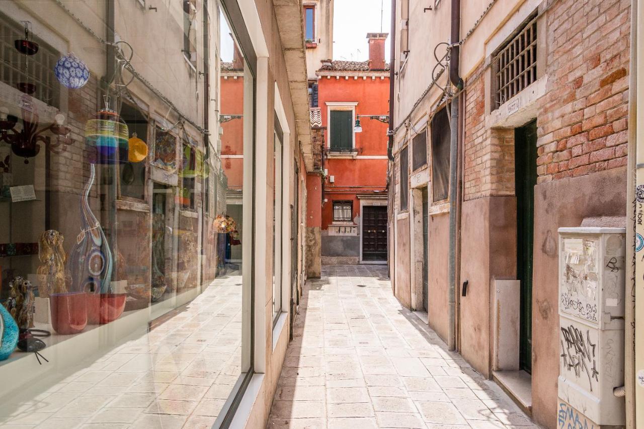 Doge's Mirror & Stair @frari *