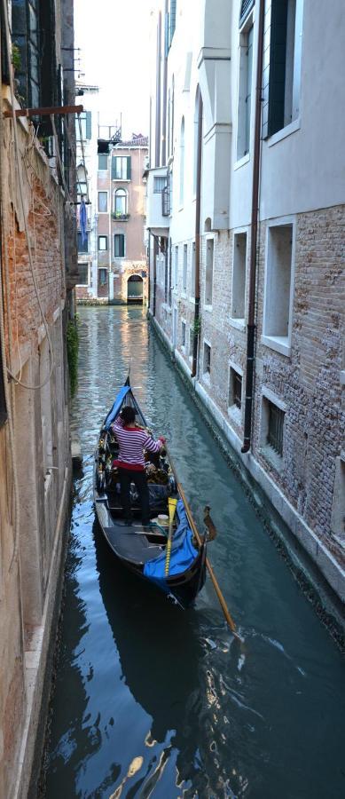 Castello 5888 B, Santa Marina, Calle Marcello, Canale Apartamento Veneza