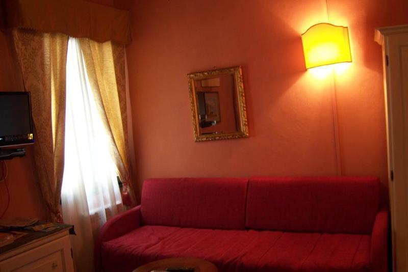 Bed & Breakfast Alloggi Serena 2*