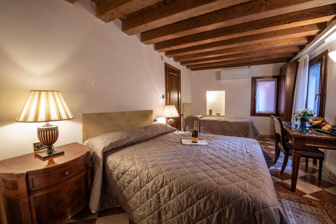 Anzolo Palace - & 2* Venice