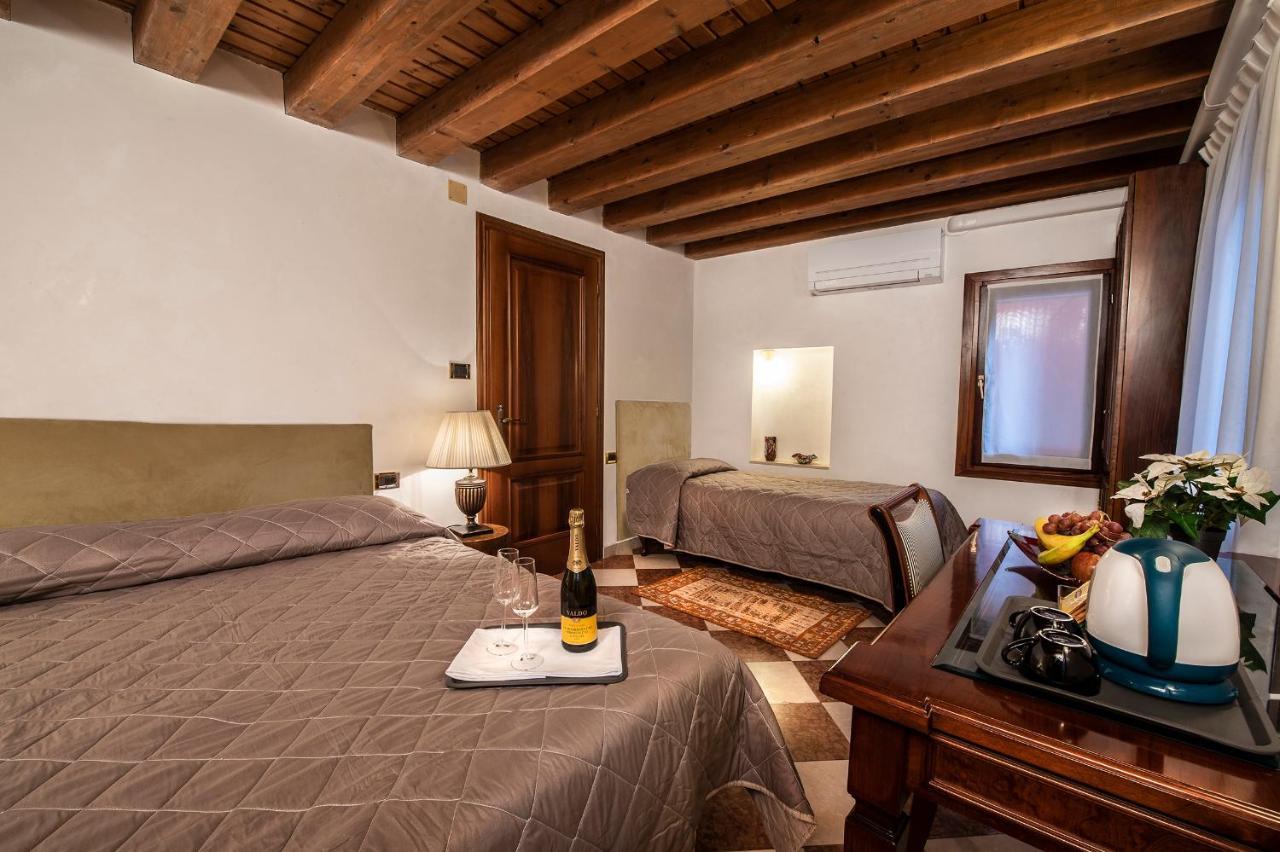 Anzolo Palace - & Venice