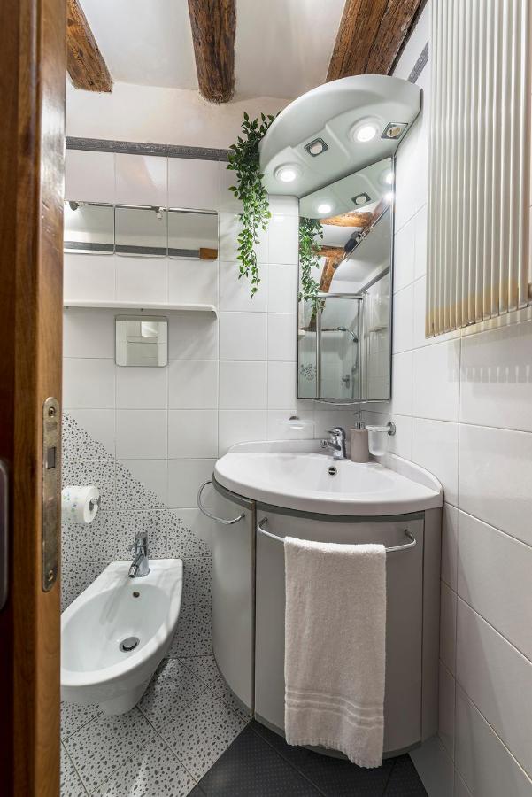 Piccolo - Cozy In The Heart Of Authentic Venice