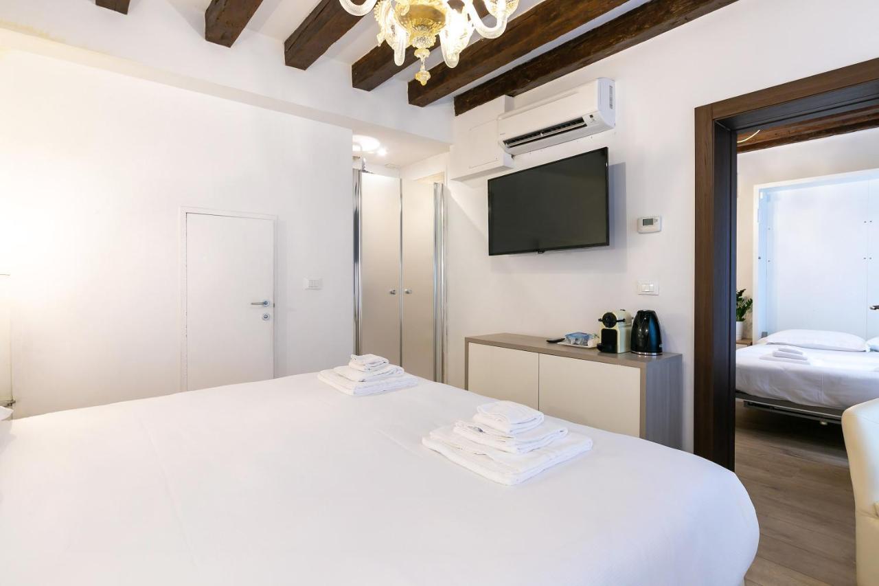 Rialto 707 Bed & Breakfast
