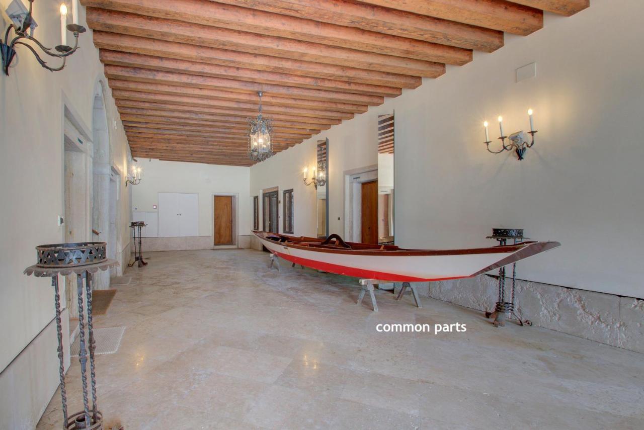 Tribuno Grand Canal Apartment