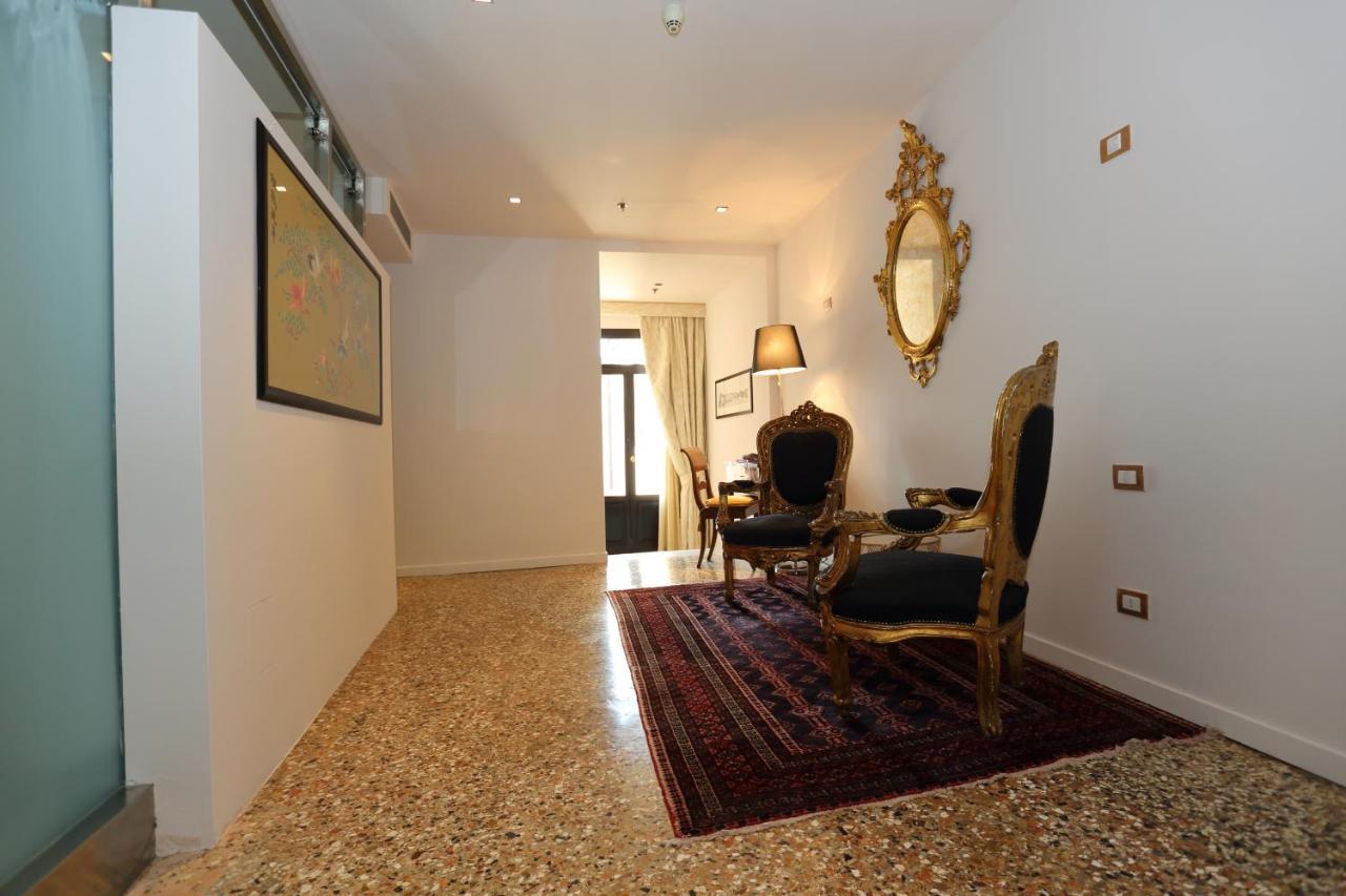Ca' Nigra Lagoon Hotel 4*