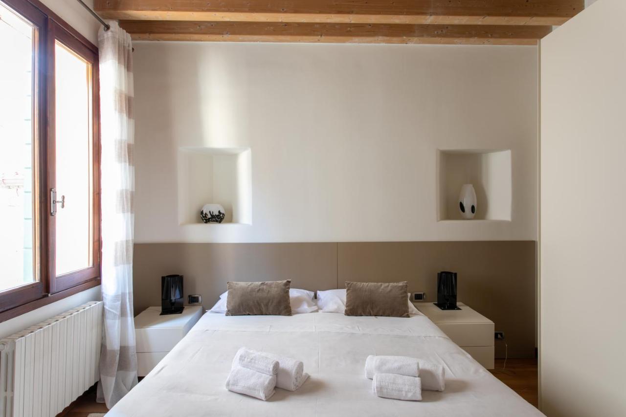 Calle Teatro Vecchio - Apartamento Veneza