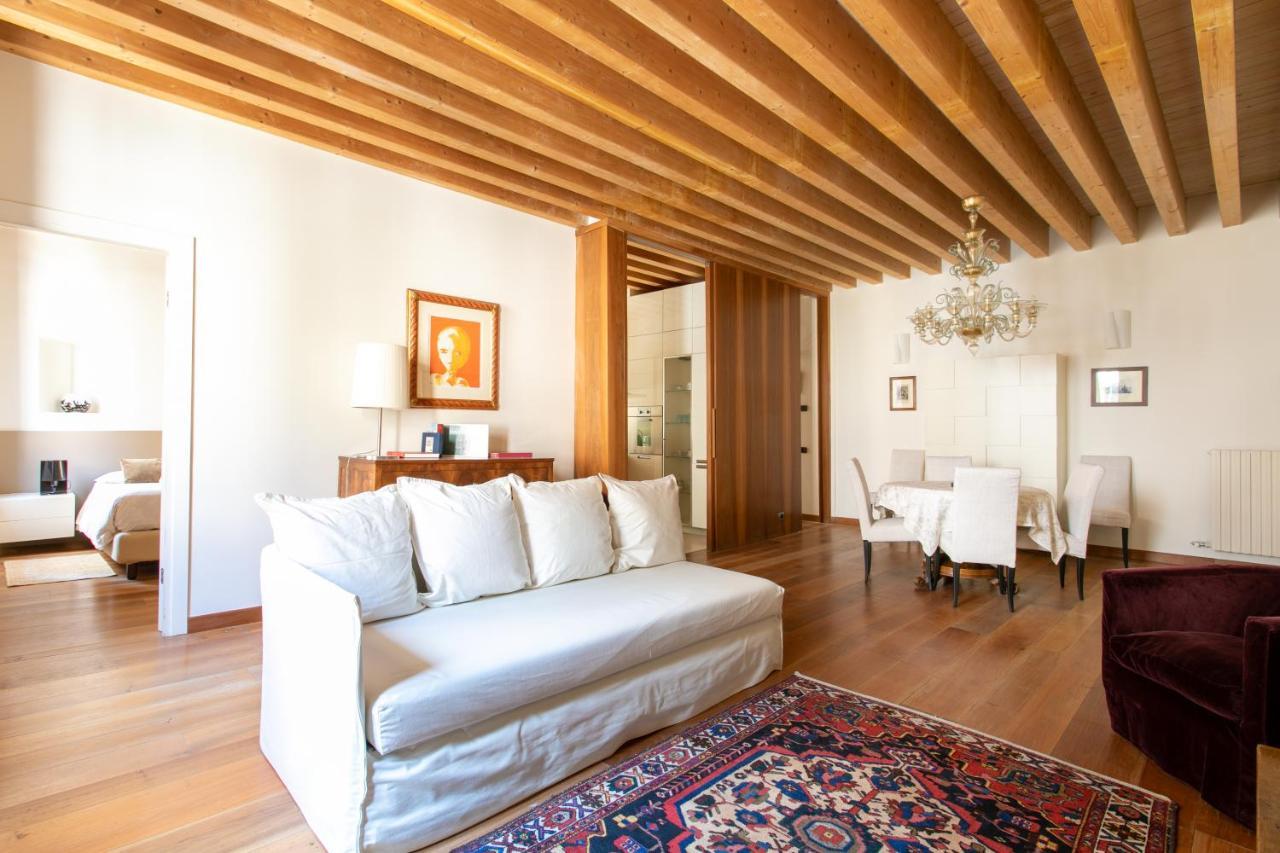 Calle Teatro Vecchio - Apartamento