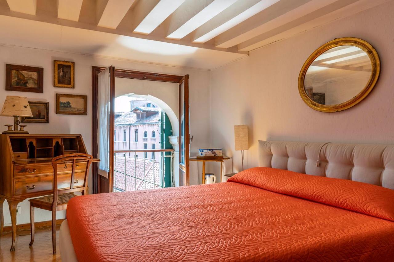 Apartment Ca' Cappello Venetian M02074212072 *