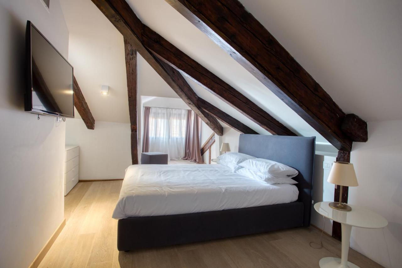 Ca Margherita Loft & Square Palazzo Grifalconi *