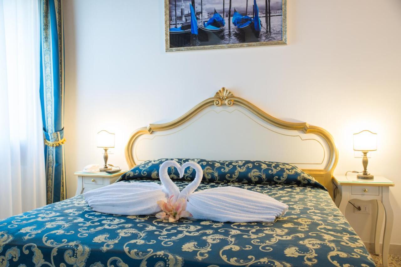 Hotel Al Mascaron Ridente 3*