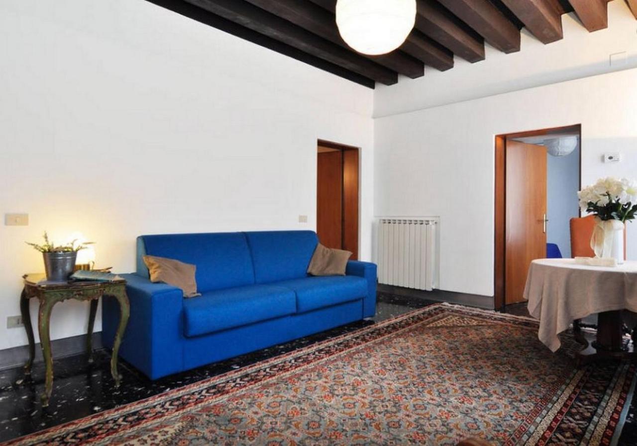 Apartment In Palazzo Storico A Centro